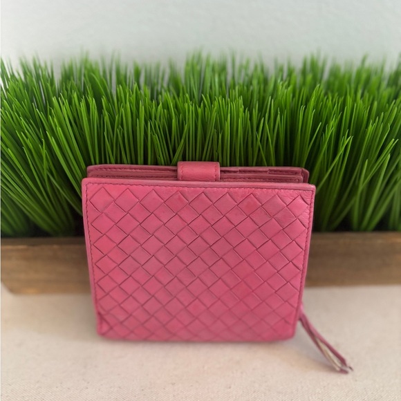 Bottega Veneta Pink Wallet Purse Bifold Intrecciato - Picture 4 of 12